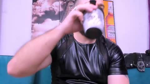 Snapshot of armandosteel chatting on 02.20.25 Armando online show from 02.20.25