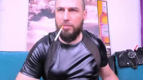 Snapshot of armandosteel chatting on 02.22.25 Armando online show from 02.22.25