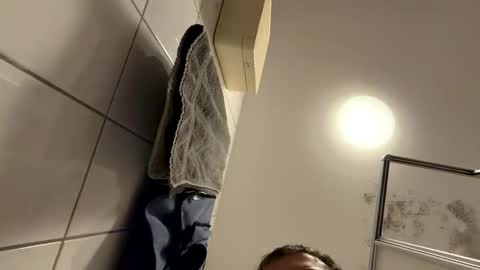 armyskater32 online show from 02.23.26