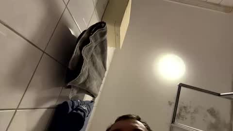 armyskater32 online show from 03.12.26