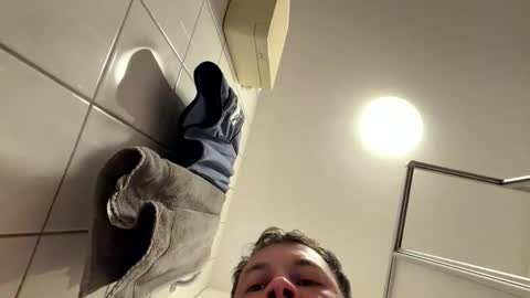 armyskater32 online show from 05.04.26