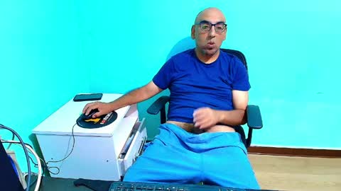 arnelux72 online show from 05.03.26