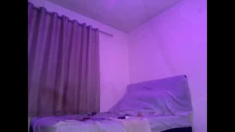 Snapshot of arombadacufofo chatting on 11.22.25 Cute Ass Princess online show from 11.22.25