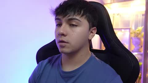 Snapshot of aron__cooper chatting on 03.12.26 aron__cooper online show from 03.12.26