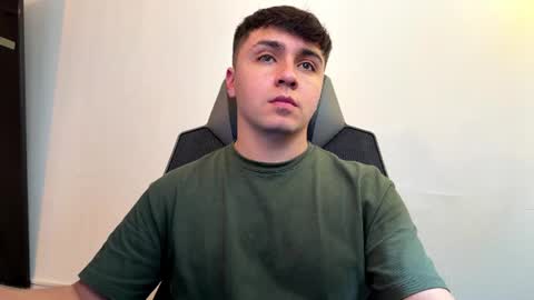 Snapshot of aron__cooper chatting on 07.03.26 aron__cooper online show from 07.03.26