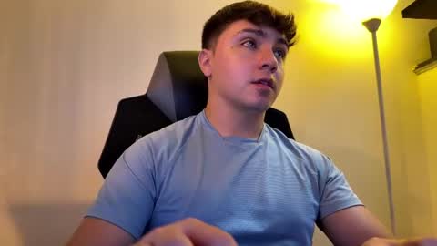 Snapshot of aron__cooper chatting on 07.21.26 aron__cooper online show from 07.21.26