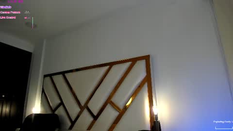 Aron cruz  online show from 06.22.26