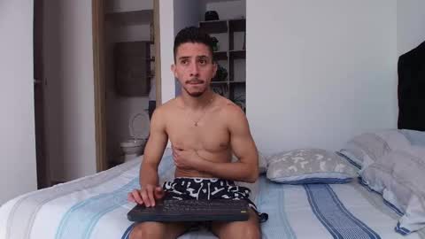 Snapshot of aron_santoro1 chatting on 01.07.26 Aron Santoro online show from 01.07.26