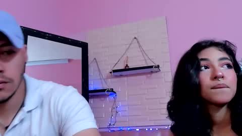Snapshot of aronandmoli chatting on 06.10.26 aronandmoli online show from 06.10.26