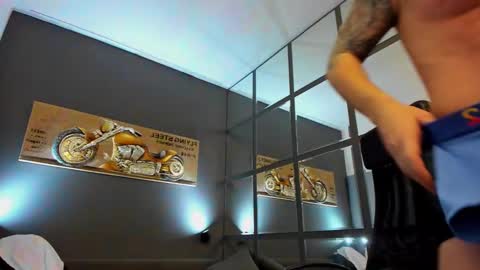 AronGrant online show from 01.12.25