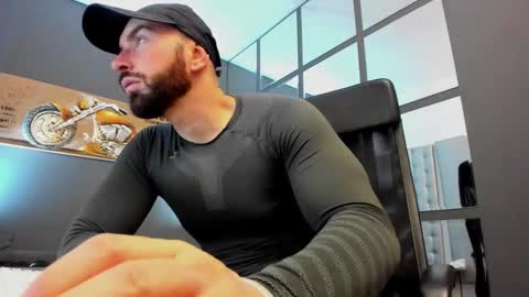 AronGrant online show from 02.03.25