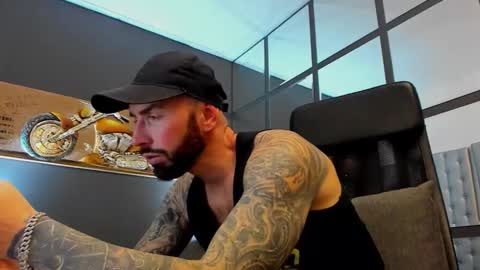 AronGrant online show from 12.22.25