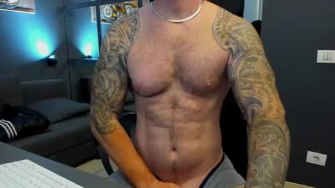 AronGrant online show from 06.10.26