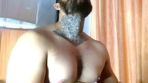 Snapshot of aronmiller404 chatting on 02.06.26 aronmiller online show from 02.06.26