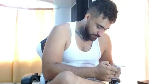 Snapshot of aronmiller404 chatting on 03.06.26 aronmiller online show from 03.06.26