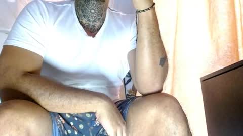 Snapshot of aronmiller404 chatting on 03.19.26 aronmiller online show from 03.19.26