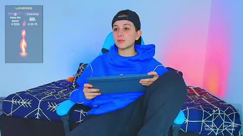 noah and ivy online show from 02.02.25