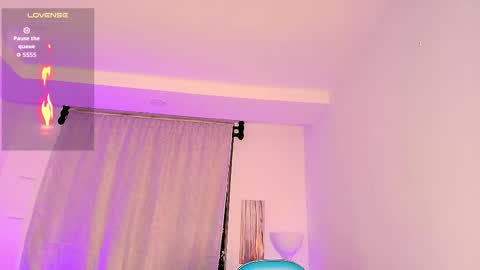 noah and ivy online show from 09.10.25