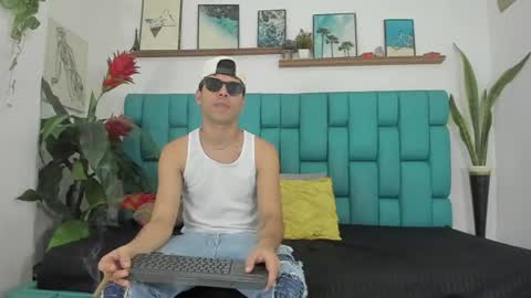 Snapshot of aroon_sexx21 chatting on 06.09.26 Aroon online show from 06.09.26