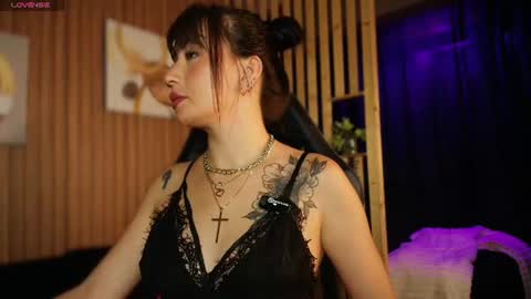     online show from 08.08.26