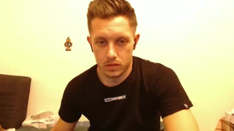 Snapshot of arromwilliam90 chatting on 01.17.25 arromwilliam90 online show from 01.17.25