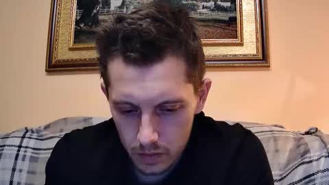 Snapshot of arromwilliam90 chatting on 12.21.25 arromwilliam90 online show from 12.21.25