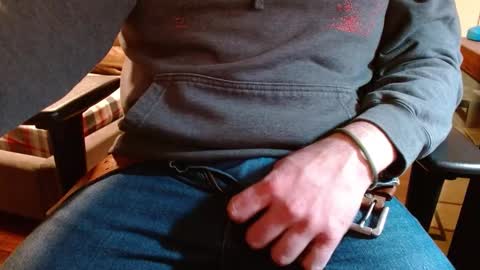 Snapshot of arrrr3 chatting on 12.07.24 arrrr3 online show from 12.07.24