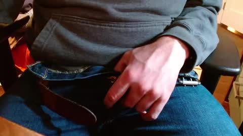 Snapshot of arrrr3 chatting on 12.13.24 arrrr3 online show from 12.13.24