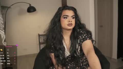 Chloe  online show from 04.23.26