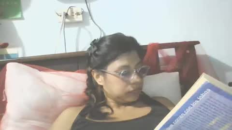 Snapshot of artemis951223 chatting on 01.17.25 Artemis online show from 01.17.25