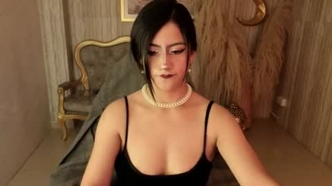 Snapshot of artemisa_ch1 chatting on 06.26.26 ARTEMISA online show from 06.26.26