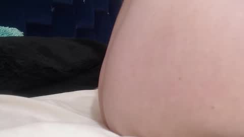 Snapshot of artemiza_love_ chatting on 02.25.25 artemiza online show from 02.25.25