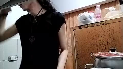 Arthemisa online show from 05.10.26
