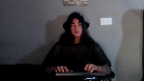 Snapshot of arthur_hunter chatting on 01.22.25 I AM HERE online show from 01.22.25