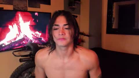 Snapshot of arthur_hunter chatting on 02.03.26 I AM HERE online show from 02.03.26