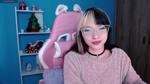 Lenna online show from 12.06.24