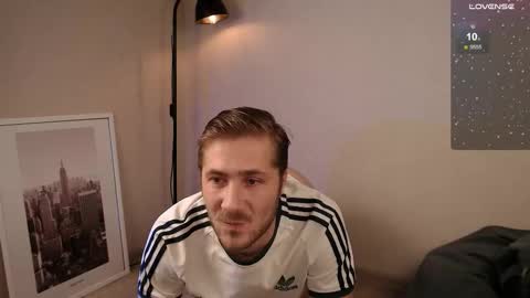 Snapshot of arturswan chatting on 01.13.26 Artur Swan online show from 01.13.26