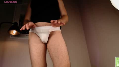 Snapshot of arturswan chatting on 03.19.26 Artur Swan online show from 03.19.26