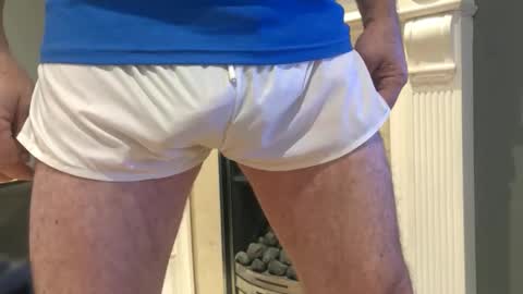 artybee online show from 10.19.25