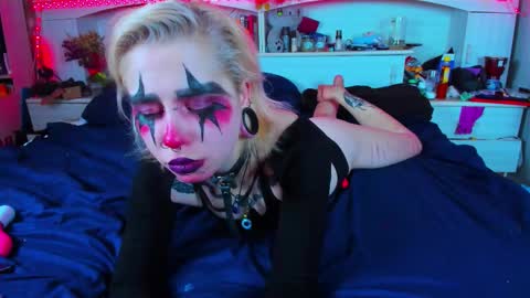 Aru online show from 09.09.25