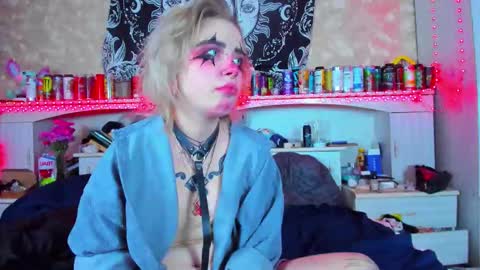 Aru online show from 09.15.25