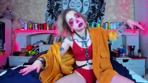 Aru online show from 09.30.25