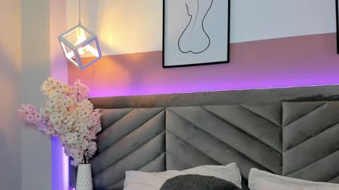 ARY THOMPSON online show from 01.13.25