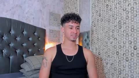 Snapshot of arzt_andy chatting on 02.11.26 andy online show from 02.11.26