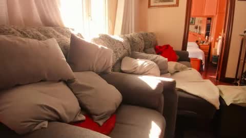 Snapshot of ascbi chatting on 02.15.25 Troy online show from 02.15.25