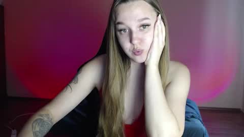 Snapshot of asela_dioli chatting on 09.27.25 Kristi your good friend with benefits online show from 09.27.25