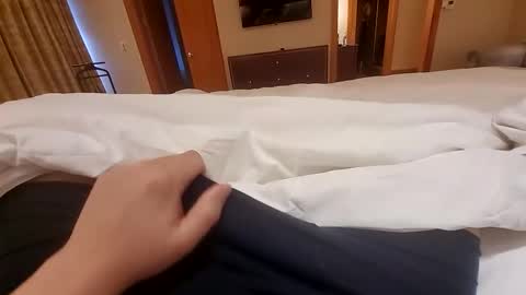 ash795179 online show from 04.19.26