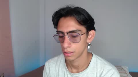 Snapshot of ash_v1 chatting on 02.10.26 Ash online show from 02.10.26