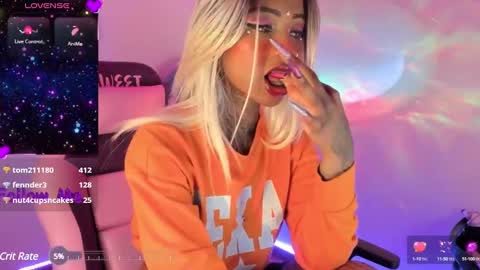 AshantiINDEPENDENT MODEL online show from 12.11.24