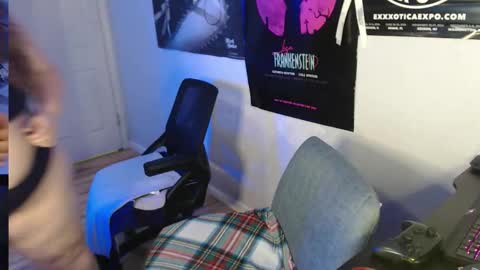 Snapshot of ashbashgirl chatting on 01.08.26 SweetAshCheeks online show from 01.08.26